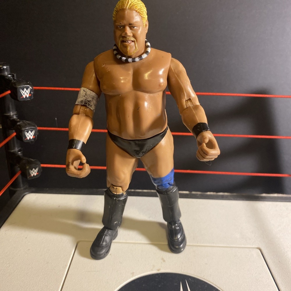 WWE WWF 2000 Rikishi Jakks Pacific Titan Tron Wrestling Figure 6" Vintage
